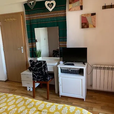 Mountain View Apartment *